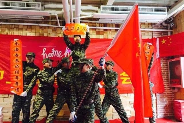 诸葛亮草船借箭时，曹操为什么不选择使用火箭？游戏画面